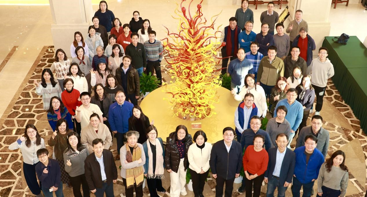 必赢电子游戏网站召开2025年度年终总结会